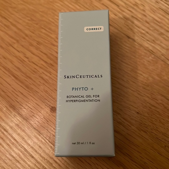 SkinCeuticals Other - SkinCeuticals Phyto +